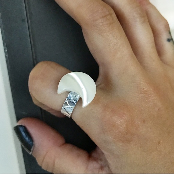 🔴SALE ! Genuine mother of pearl moon silver ring - Picture 4 of 8